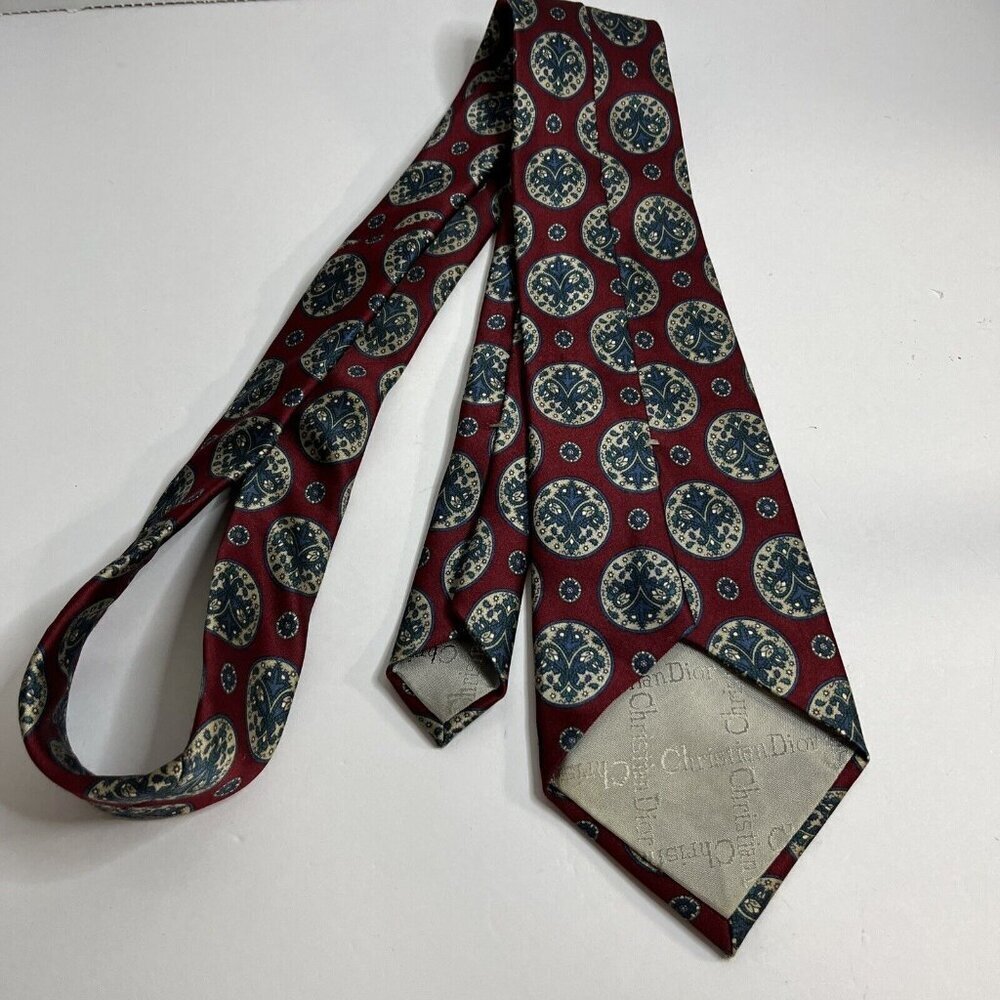 CHRISTIAN DIOR 100% Silk Men’s Neck Tie Red Crescent Design 56” X 3.5” Classic‌ - Picture 3 of 6
